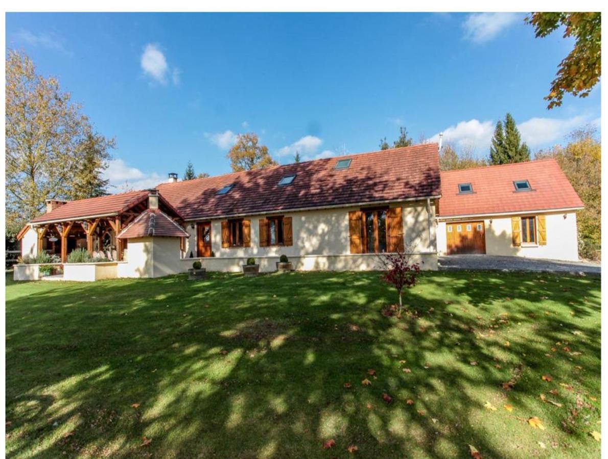 Bed and Breakfast Libellule Coussac-Bonneval Exteriér fotografie